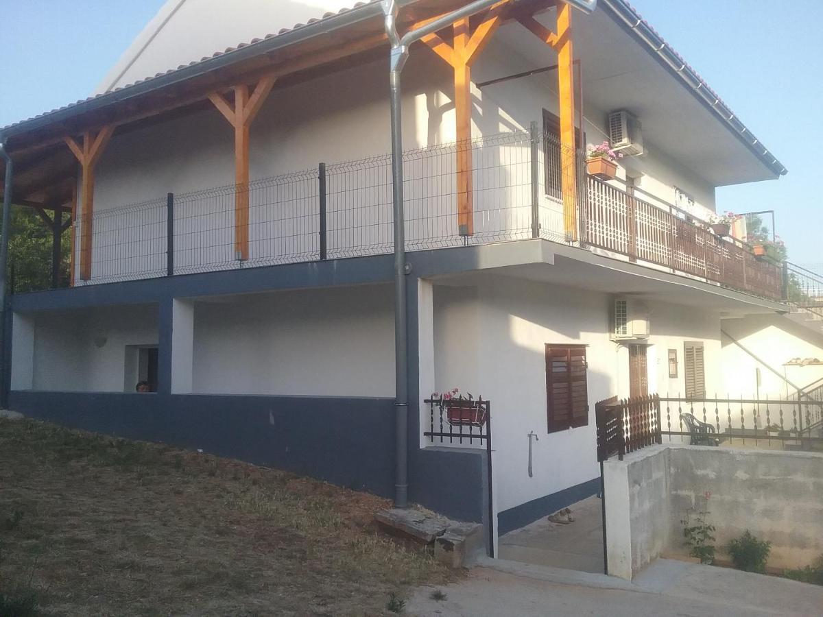 Milda+m Skradin