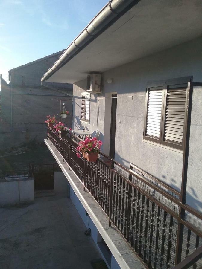 Milda+m * Skradin